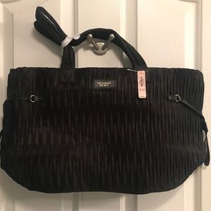Victoria Secrets overnight bag NWT